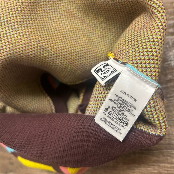 Obey XS worn once “Miles” sweater vest- this is absolutely new condition. - Picture 5 of 6
